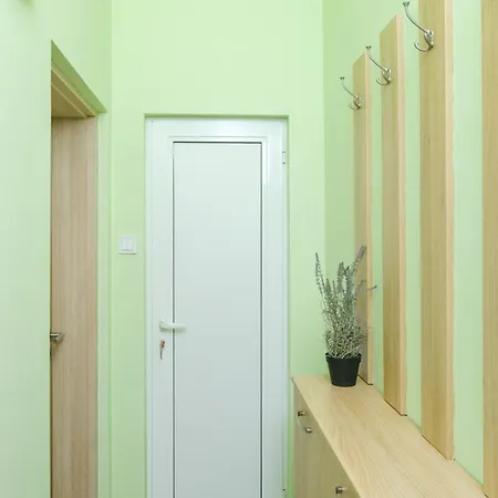 Апартаменты 1-bedroom Center Secret Gem